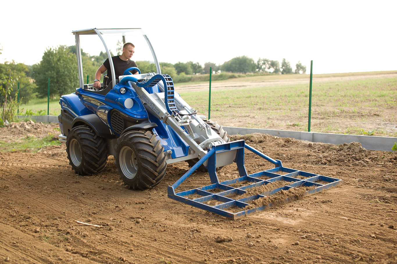 leveller for mini loader