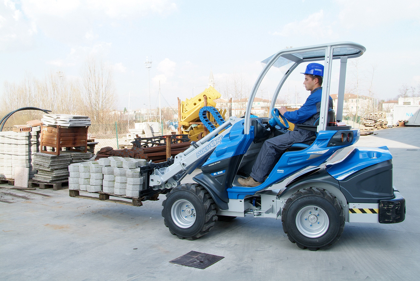 Pallet fork for mini loaders MultiOne 03