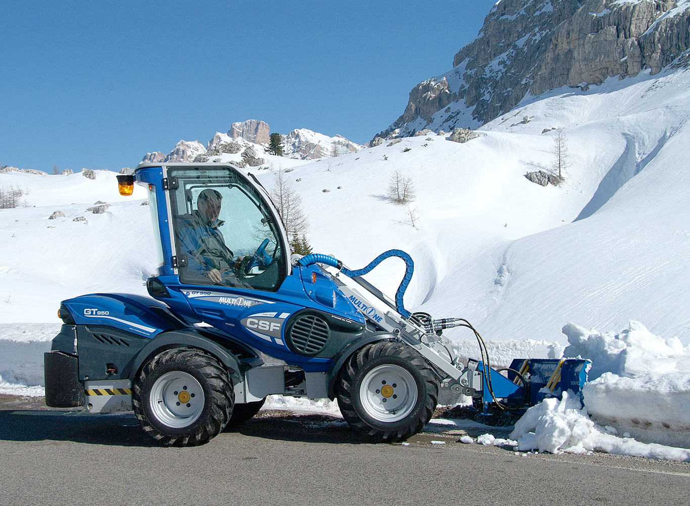 Multione-snow-blade for mini excavator