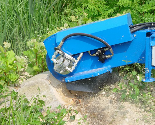 stump-grinder-for mini loader