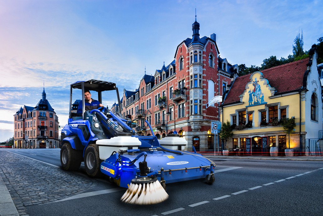 MultiOne mini loader 7 series with sweeper