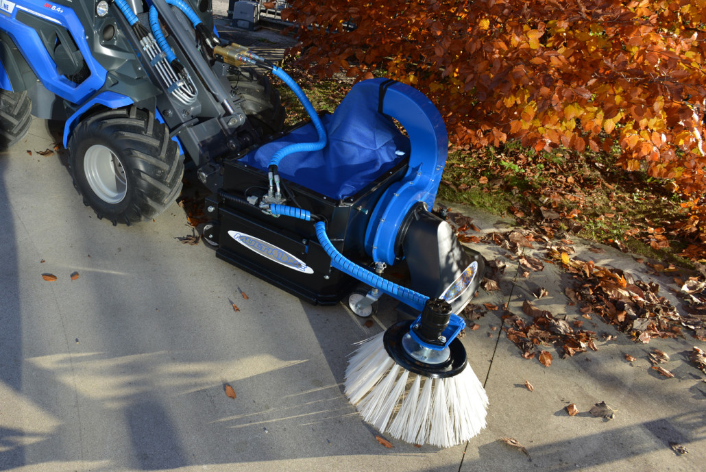 Multione-leaf-vacuum-attachment