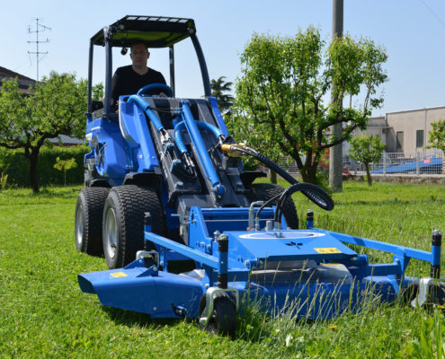 MultiOne-mini-loader-SD-series-lawn_mower_02